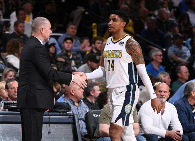 荷甲战报：诺约克斯梅开二度，SBV精英2-1战胜阿贾克斯（荷甲：诺约克斯双响，SBV精英2-1力克阿贾克斯）