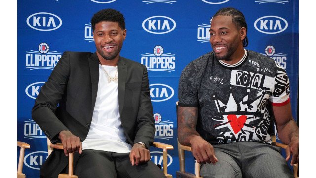 赞布罗塔谈尤文现状：信任斯帕莱蒂经验，球队仍有夺冠的机会（赞布罗塔：信赖斯帕莱蒂的丰富经验，尤文仍具争冠希望）