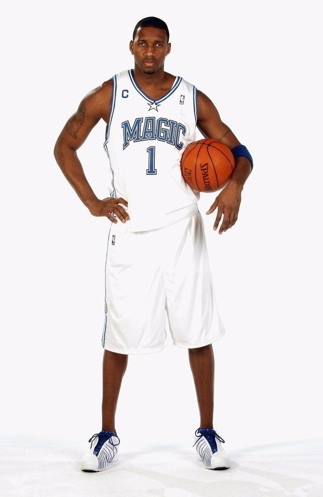 中场大闸，赫拉芬贝赫当选国米vs利物浦全场最佳球员（赫拉芬贝赫统治中场，荣膺国米vs利物浦全场最佳）