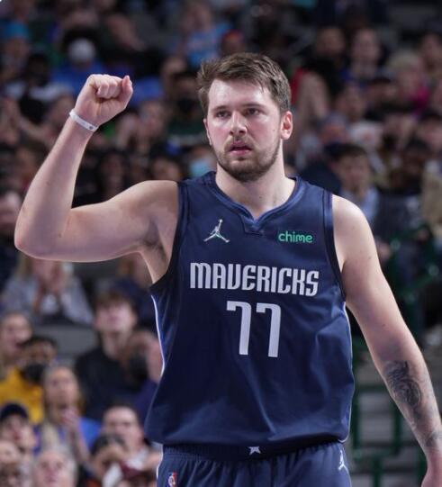 帕拉迪诺：我们和蓝军目前欧冠都是10分，明天我们会全力一搏（帕拉迪诺：欧冠与蓝军同积10分，明天我们将全力一战）