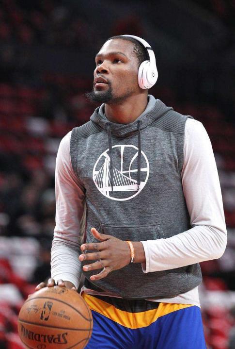 哈卡主场一处看台被大火烧毁，俱乐部目前已展开调查（哈卡主场一看台遭大火焚毁，俱乐部已启动调查）